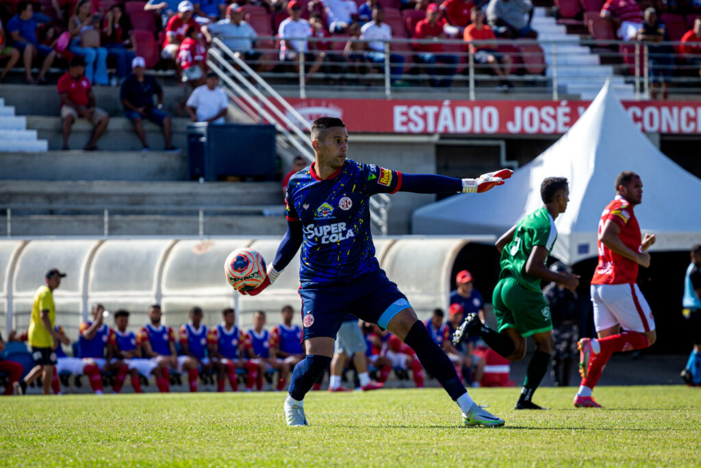 Goleiro Bruno Pianissolla no América-RN, pelo Campeonato Potiguar